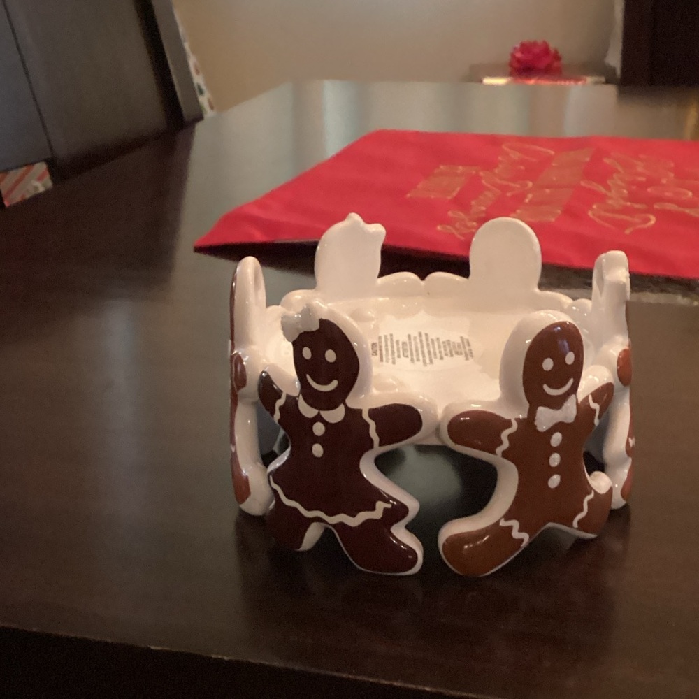 Bath & Body Works Gingerbread Three Wick Candle Holder - Brown and White